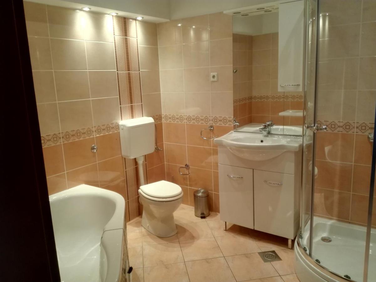 Apartments Desiree & Daniel Dramalj Ngoại thất bức ảnh