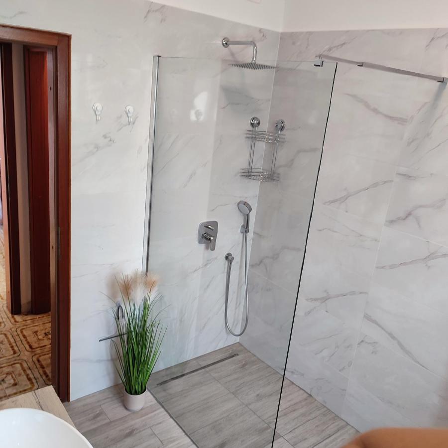 Apartments Desiree & Daniel Dramalj Ngoại thất bức ảnh