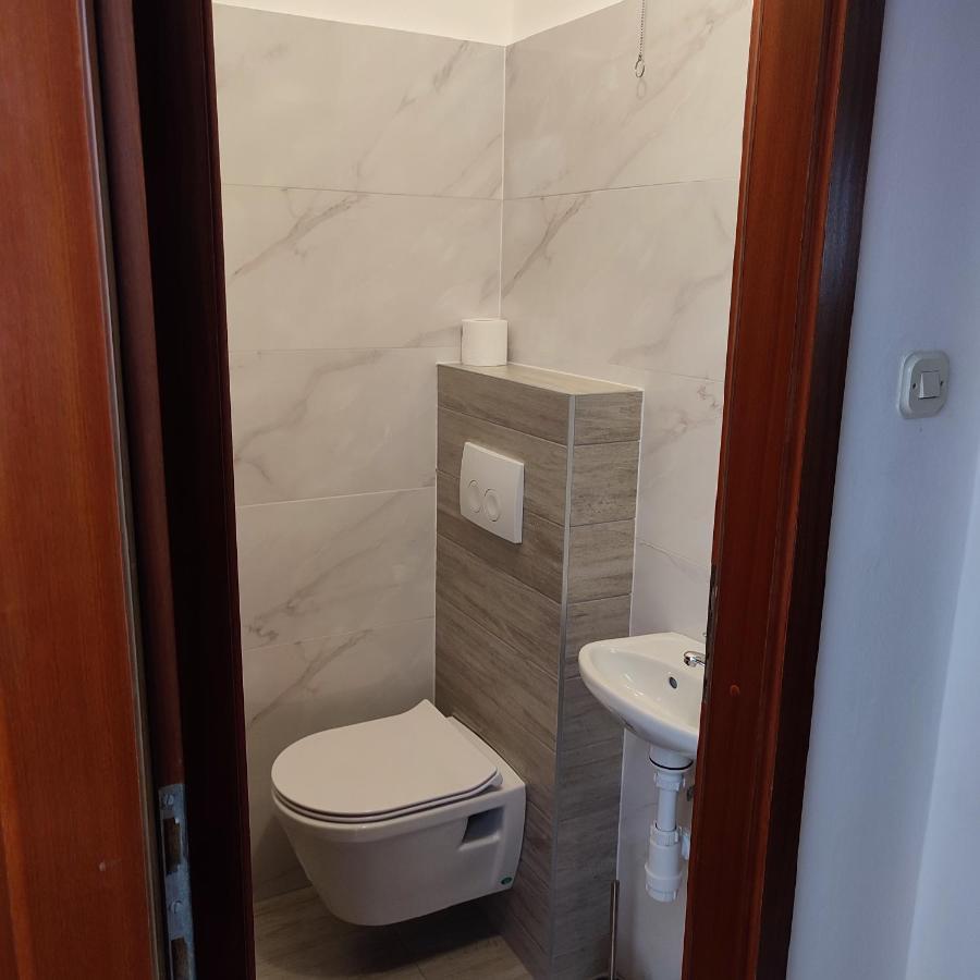 Apartments Desiree & Daniel Dramalj Ngoại thất bức ảnh